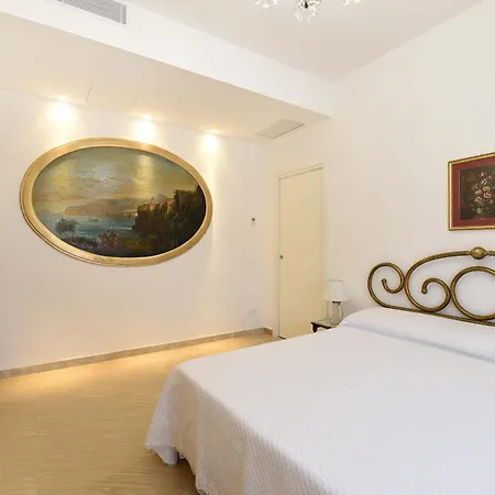 - Casa Clara